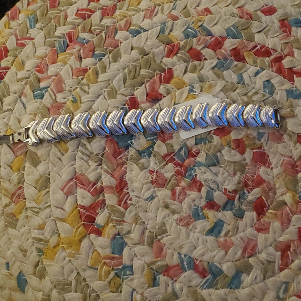 Napier Bracelet